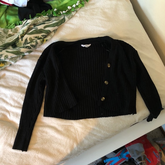 Buttoned coat - Picture 2 of 2